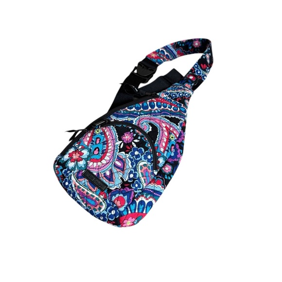 Vera Bradley Lighten Up Essential Compact Sling Backpack Crossbody Bag Quilted - Picture 2 of 9